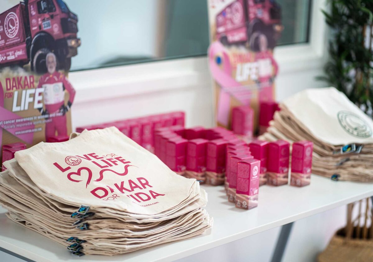 MERCHANDISING DAKAR POR LA VIDA - Gran Canaria