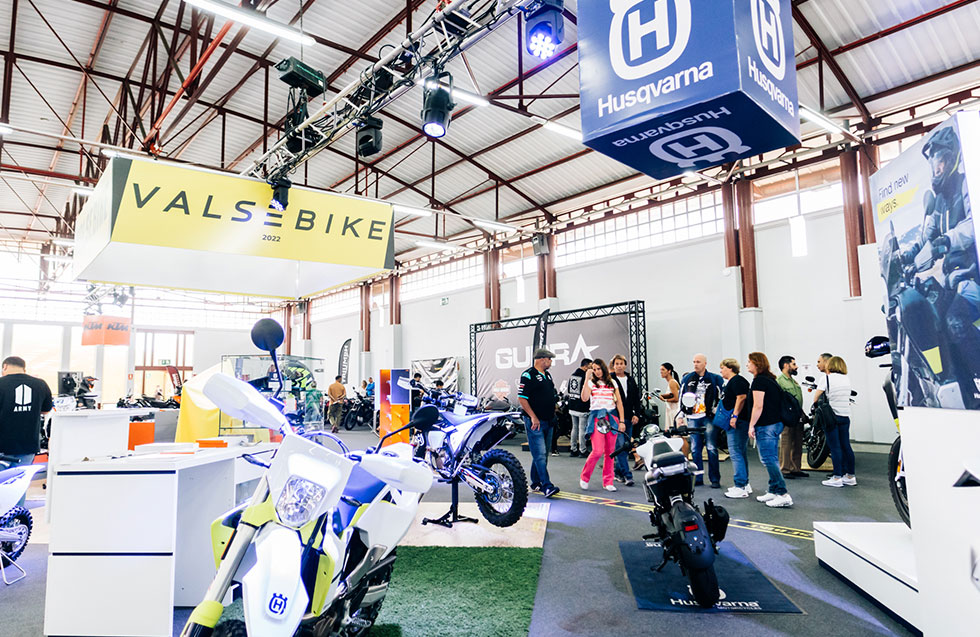 MOTOS HUSQVARNA VALSEBIKE EN MOTOWN - Gran Canaria
